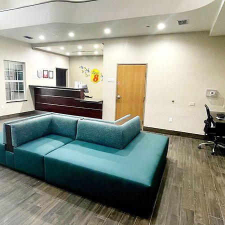 Hotel Super 8 By Wyndham San Antonio/Alamodome Area Extérieur photo