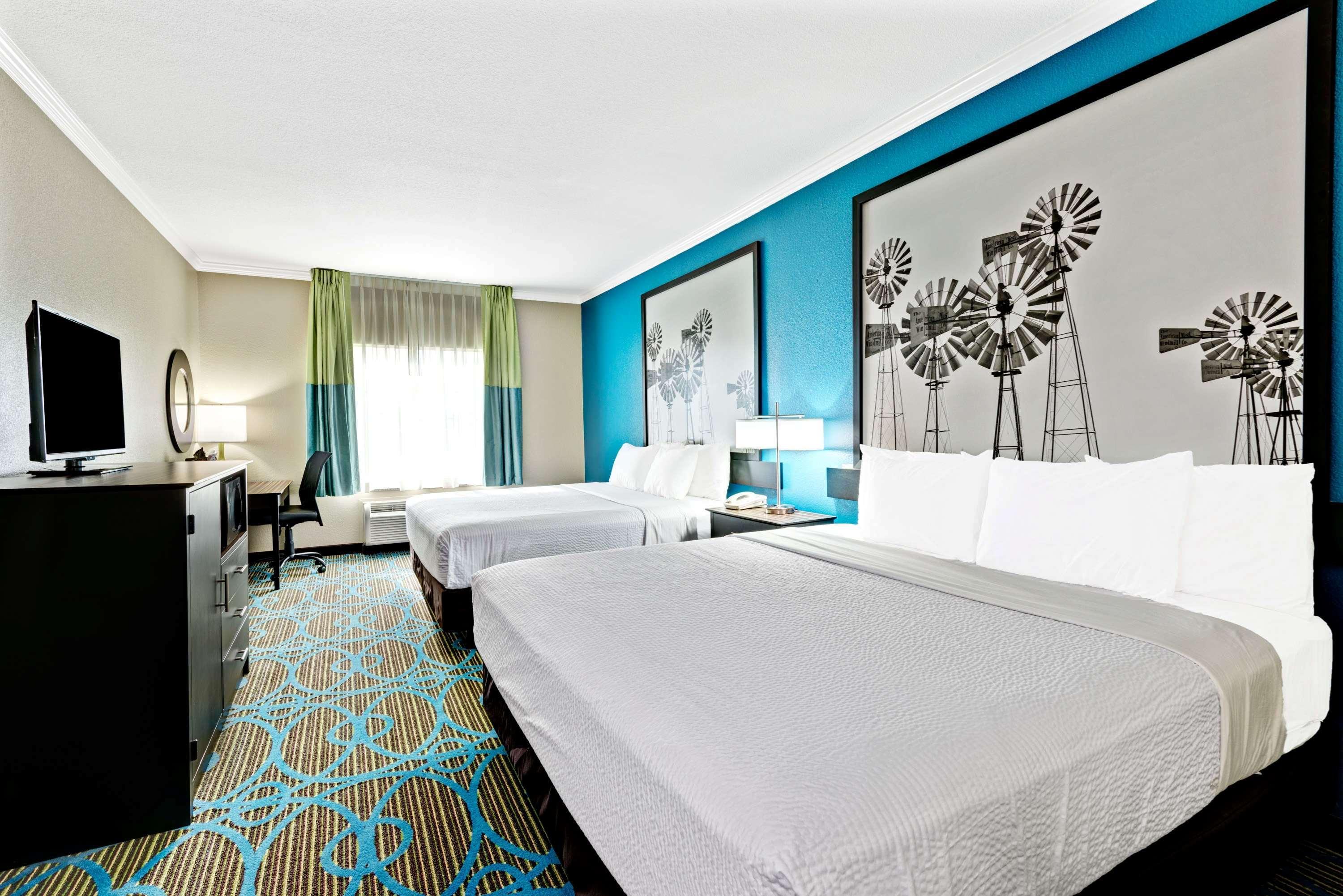 Hotel Super 8 By Wyndham San Antonio/Alamodome Area Extérieur photo