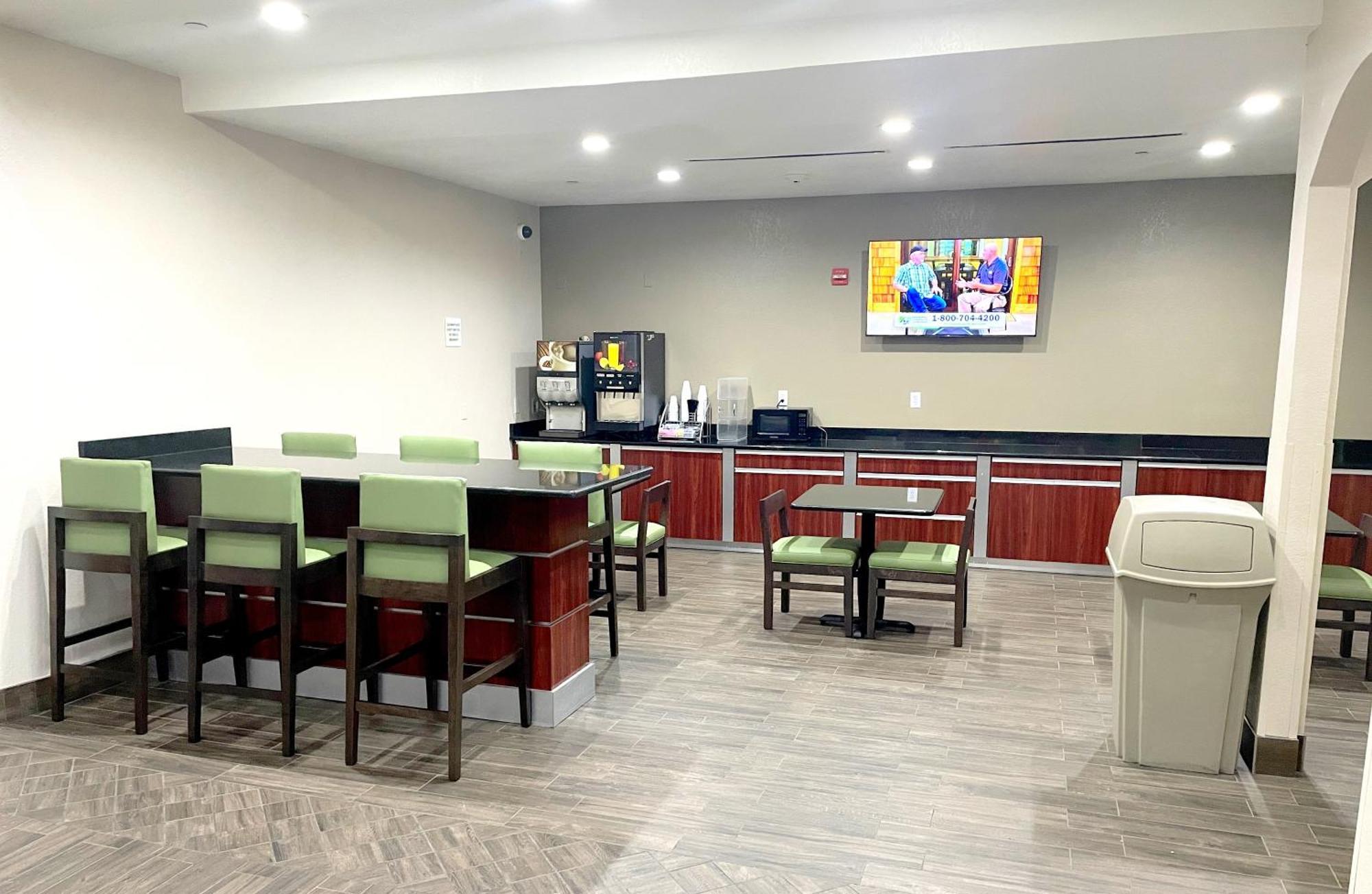 Hotel Super 8 By Wyndham San Antonio/Alamodome Area Extérieur photo
